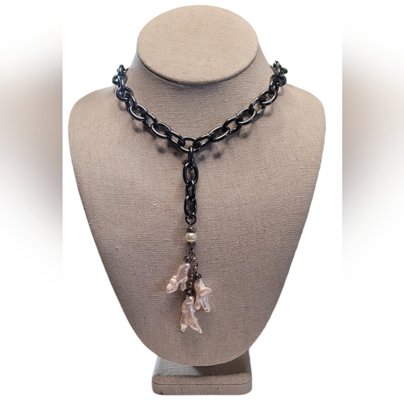 Baroque Pearl Tassel Necklace - Picture 13 of 16